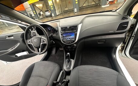 Hyundai Solaris II рестайлинг, 2016 год, 1 130 000 рублей, 13 фотография