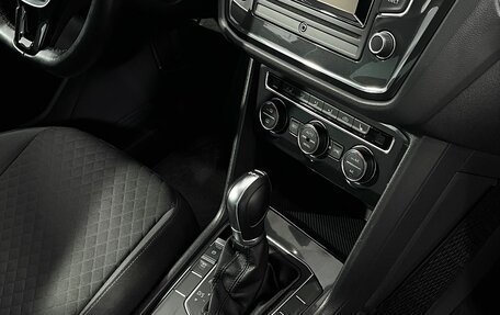 Volkswagen Tiguan I, 2017 год, 2 350 000 рублей, 4 фотография