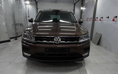 Volkswagen Tiguan I, 2017 год, 2 350 000 рублей, 2 фотография