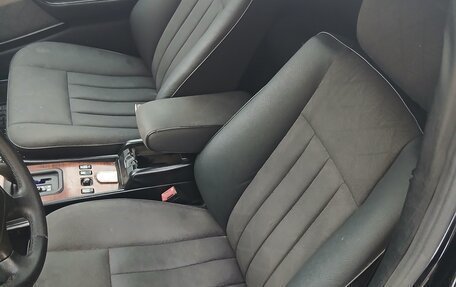 Mercedes-Benz E-Класс, 1995 год, 500 000 рублей, 15 фотография