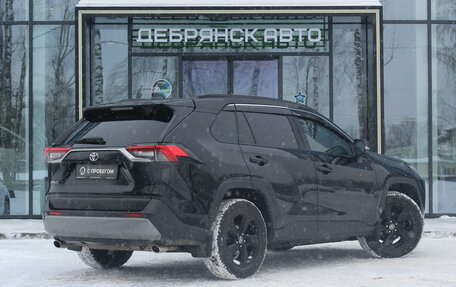 Toyota RAV4, 2019 год, 2 395 000 рублей, 3 фотография