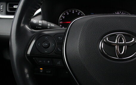 Toyota RAV4, 2019 год, 2 395 000 рублей, 10 фотография