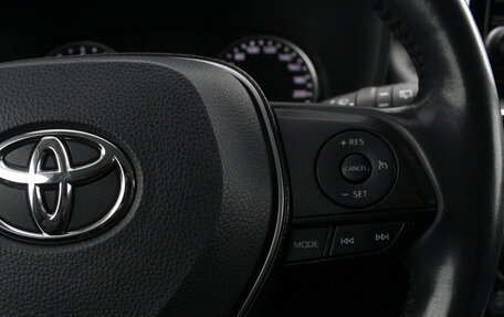 Toyota RAV4, 2019 год, 2 395 000 рублей, 11 фотография