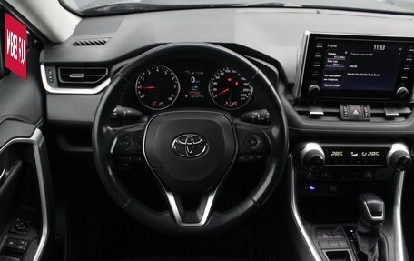 Toyota RAV4, 2019 год, 2 395 000 рублей, 7 фотография