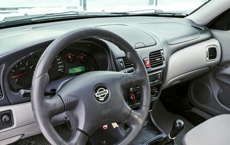 Nissan Almera, 2001 год, 185 000 рублей, 9 фотография