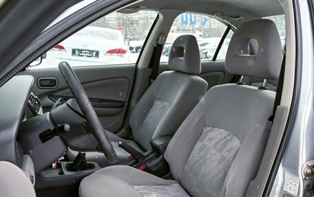 Nissan Almera, 2001 год, 185 000 рублей, 14 фотография