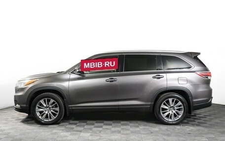 Toyota Highlander III, 2015 год, 2 399 000 рублей, 8 фотография