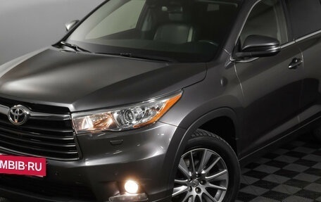 Toyota Highlander III, 2015 год, 2 399 000 рублей, 25 фотография