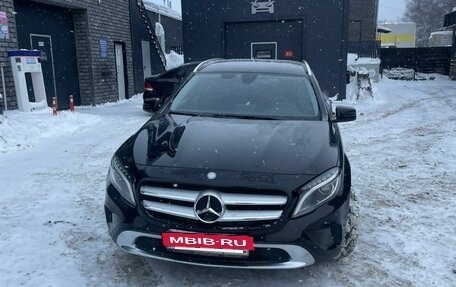 Mercedes-Benz GLA, 2016 год, 2 650 000 рублей, 14 фотография