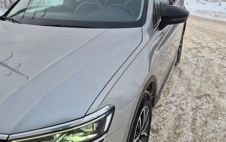 Volkswagen Tiguan II, 2019 год, 2 770 000 рублей, 6 фотография