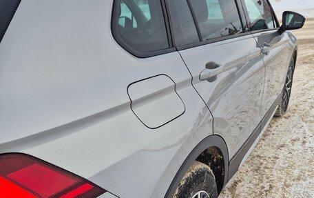 Volkswagen Tiguan II, 2019 год, 2 770 000 рублей, 11 фотография