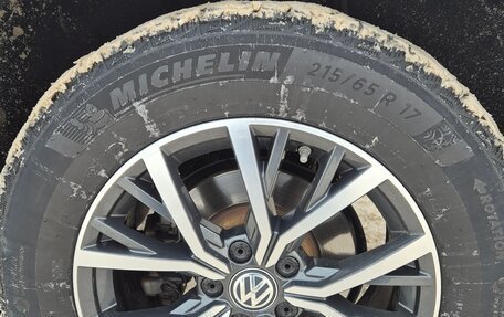 Volkswagen Tiguan II, 2019 год, 2 770 000 рублей, 14 фотография