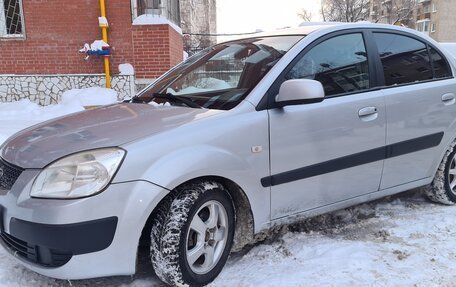 KIA Rio II, 2006 год, 360 000 рублей, 2 фотография