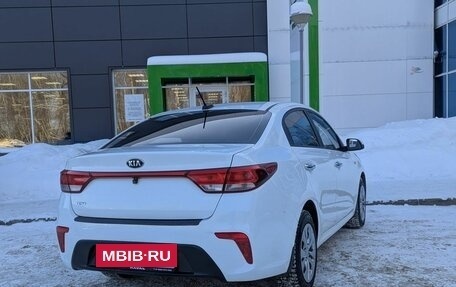 KIA Rio IV, 2018 год, 1 349 000 рублей, 5 фотография