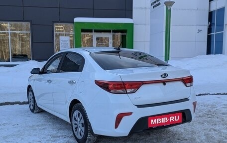 KIA Rio IV, 2018 год, 1 349 000 рублей, 7 фотография