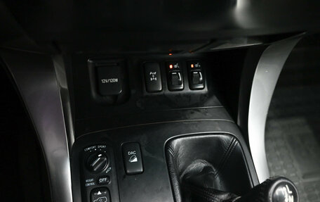 Toyota Land Cruiser Prado 120 рестайлинг, 2008 год, 2 000 000 рублей, 18 фотография