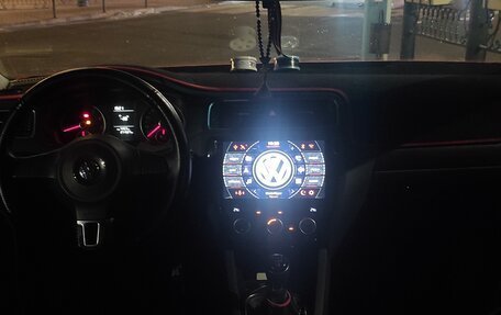 Volkswagen Jetta VI, 2014 год, 950 000 рублей, 7 фотография