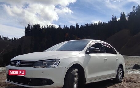 Volkswagen Jetta VI, 2014 год, 950 000 рублей, 6 фотография