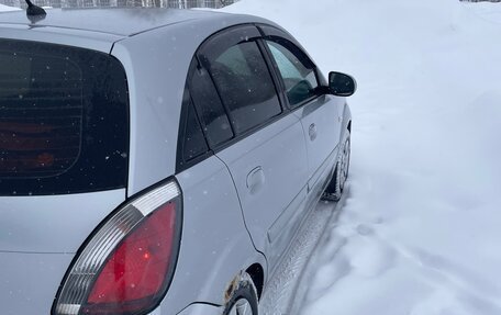 KIA Rio II, 2010 год, 400 000 рублей, 4 фотография