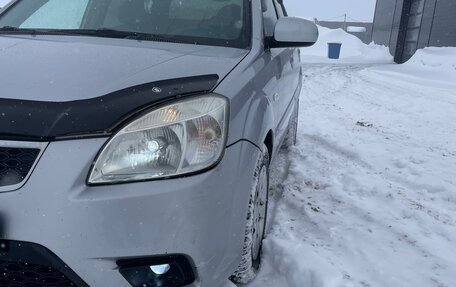 KIA Rio II, 2010 год, 400 000 рублей, 8 фотография