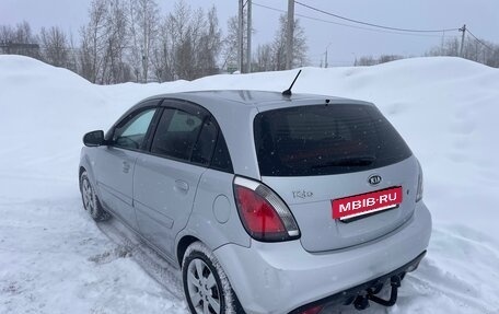 KIA Rio II, 2010 год, 400 000 рублей, 2 фотография