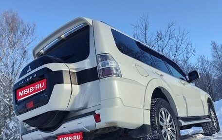 Mitsubishi Pajero IV, 2015 год, 2 650 000 рублей, 4 фотография