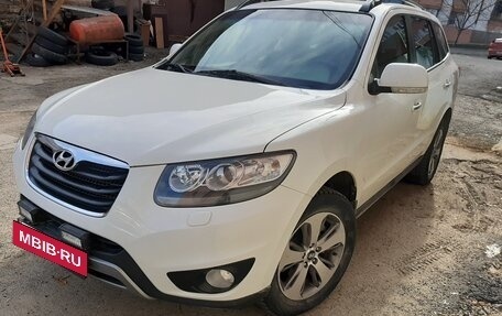 Hyundai Santa Fe III рестайлинг, 2011 год, 1 450 000 рублей, 2 фотография