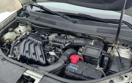 Renault Logan II, 2017 год, 820 000 рублей, 5 фотография