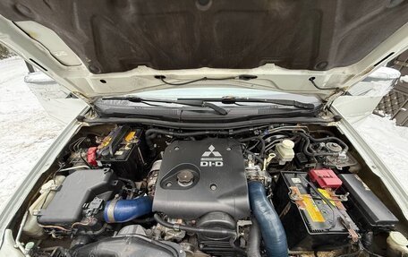 Mitsubishi Pajero Sport II рестайлинг, 2015 год, 1 500 000 рублей, 10 фотография