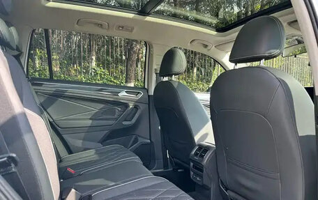 Volkswagen Tiguan II, 2023 год, 2 590 000 рублей, 24 фотография