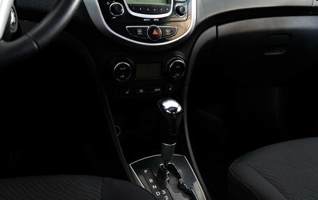 Hyundai Solaris II рестайлинг, 2011 год, 699 000 рублей, 11 фотография