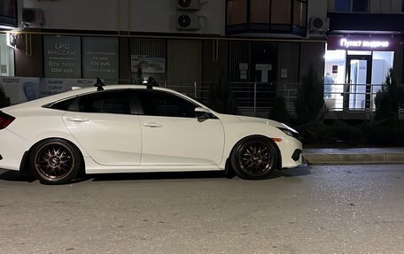 Honda Civic IX, 2017 год, 1 800 000 рублей, 4 фотография