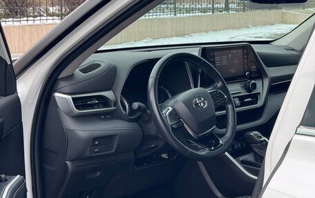 Toyota Highlander, 2020 год, 5 500 000 рублей, 8 фотография