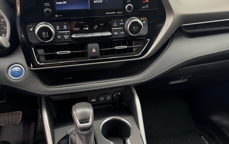 Toyota Highlander, 2020 год, 5 500 000 рублей, 13 фотография