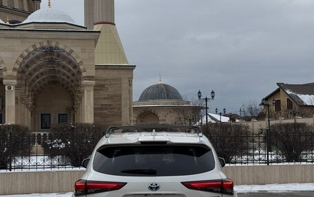 Toyota Highlander, 2020 год, 5 500 000 рублей, 7 фотография