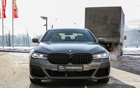 BMW 5 серия, 2021 год, 5 999 000 рублей, 4 фотография