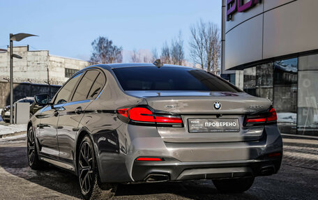 BMW 5 серия, 2021 год, 5 999 000 рублей, 9 фотография