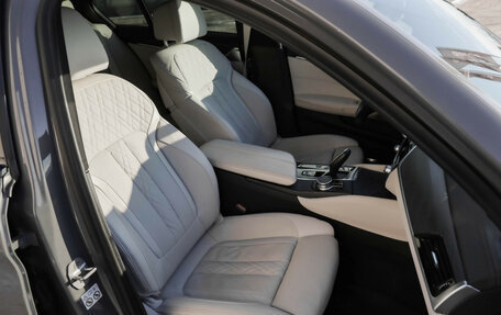 BMW 5 серия, 2021 год, 5 999 000 рублей, 27 фотография