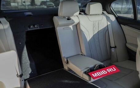 BMW 5 серия, 2021 год, 5 999 000 рублей, 32 фотография