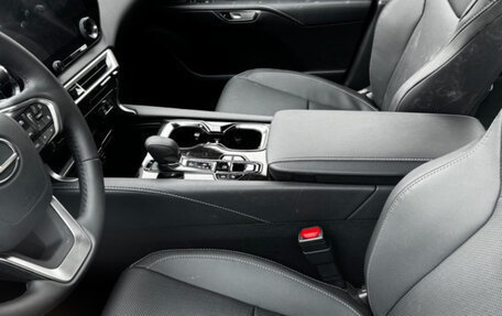 Lexus RX IV рестайлинг, 2025 год, 7 500 000 рублей, 4 фотография