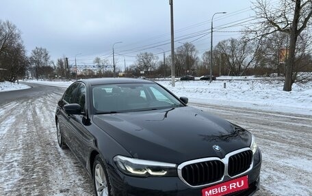 BMW 5 серия, 2021 год, 3 900 000 рублей, 1 фотография