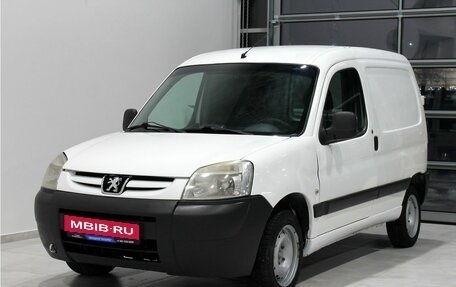Peugeot Partner II рестайлинг 2, 2011 год, 485 000 рублей, 1 фотография