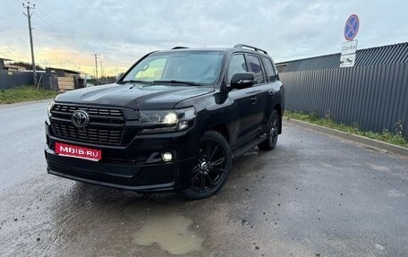 Toyota Land Cruiser 200, 2011 год, 3 300 000 рублей, 1 фотография