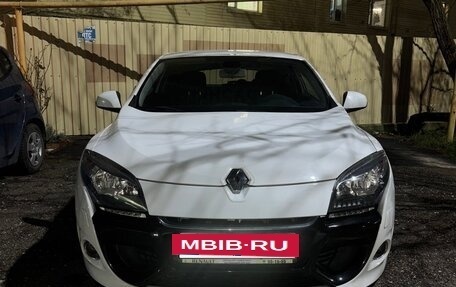 Renault Megane III, 2012 год, 950 000 рублей, 2 фотография