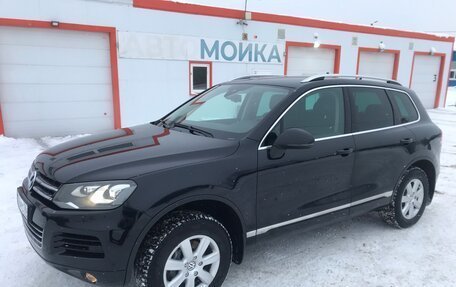 Volkswagen Touareg III, 2014 год, 2 280 000 рублей, 2 фотография