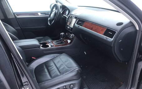 Volkswagen Touareg III, 2014 год, 2 280 000 рублей, 6 фотография