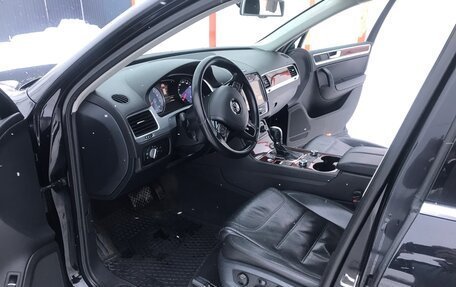 Volkswagen Touareg III, 2014 год, 2 280 000 рублей, 11 фотография