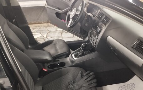 Volkswagen Jetta VI, 2013 год, 910 000 рублей, 6 фотография