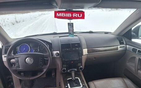 Volkswagen Touareg III, 2007 год, 1 290 000 рублей, 22 фотография