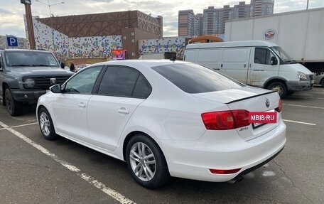 Volkswagen Jetta VI, 2013 год, 1 050 000 рублей, 3 фотография